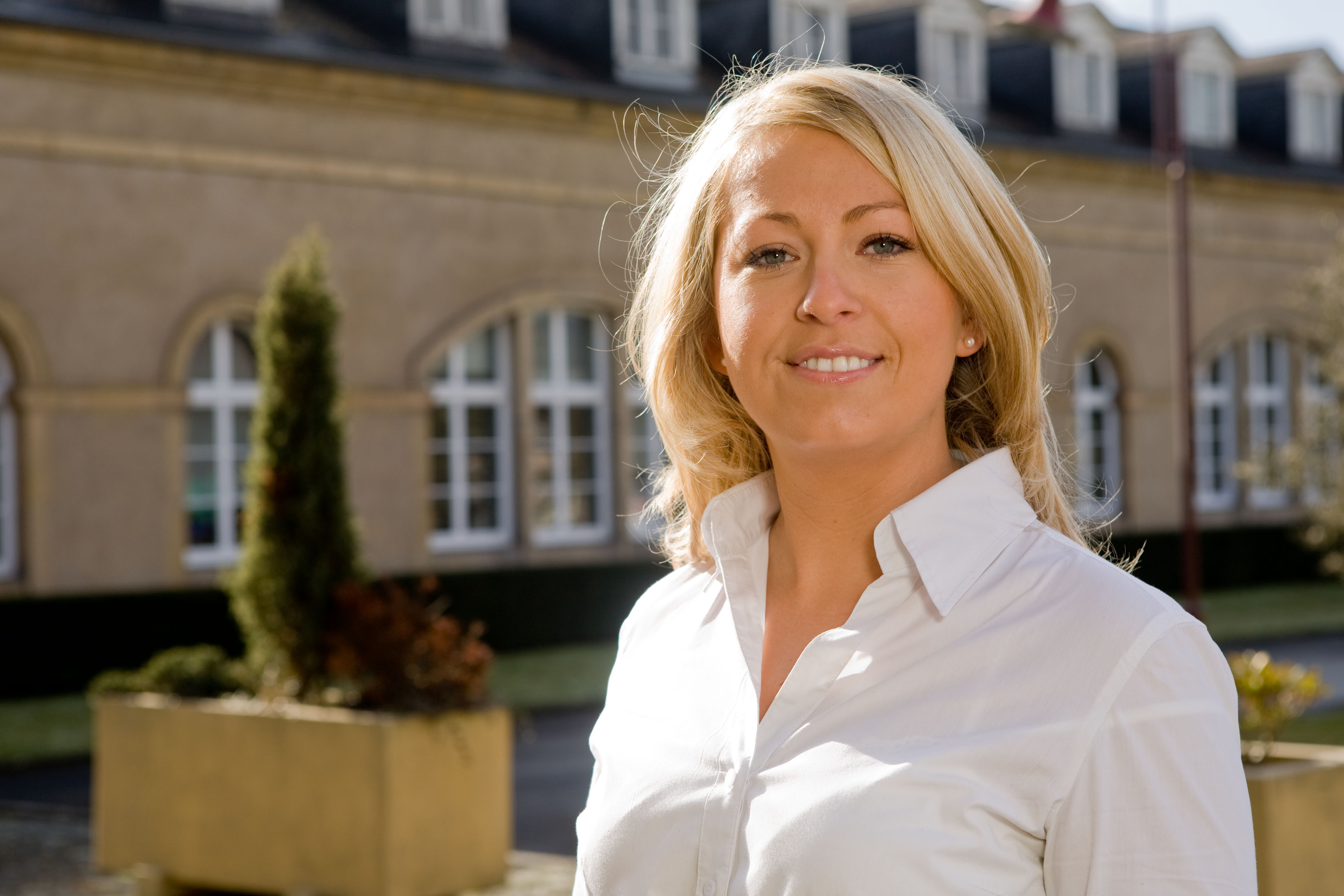 Dr. Isabell Eva BAUMANN