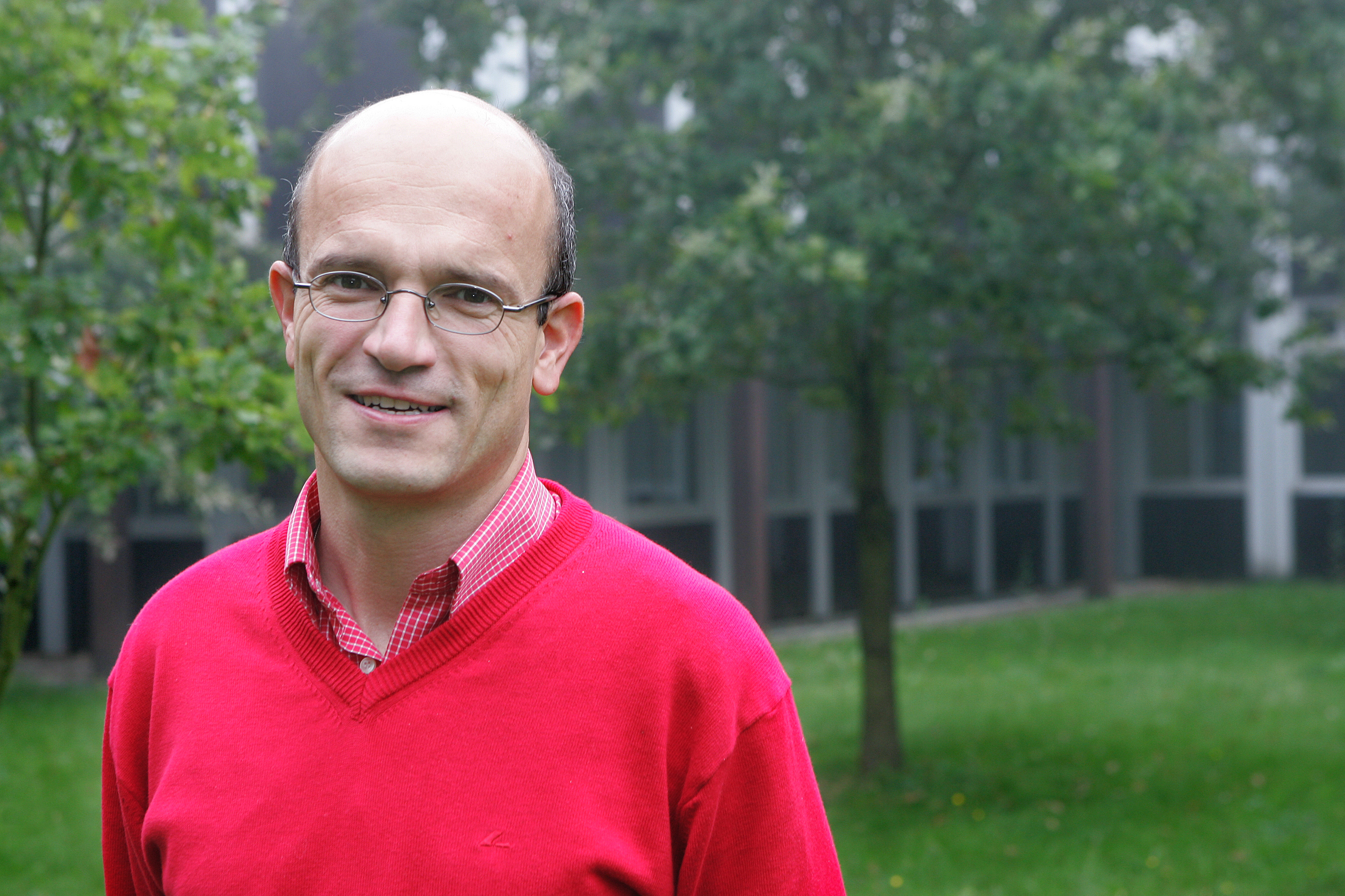 Prof Stefan MAAS
