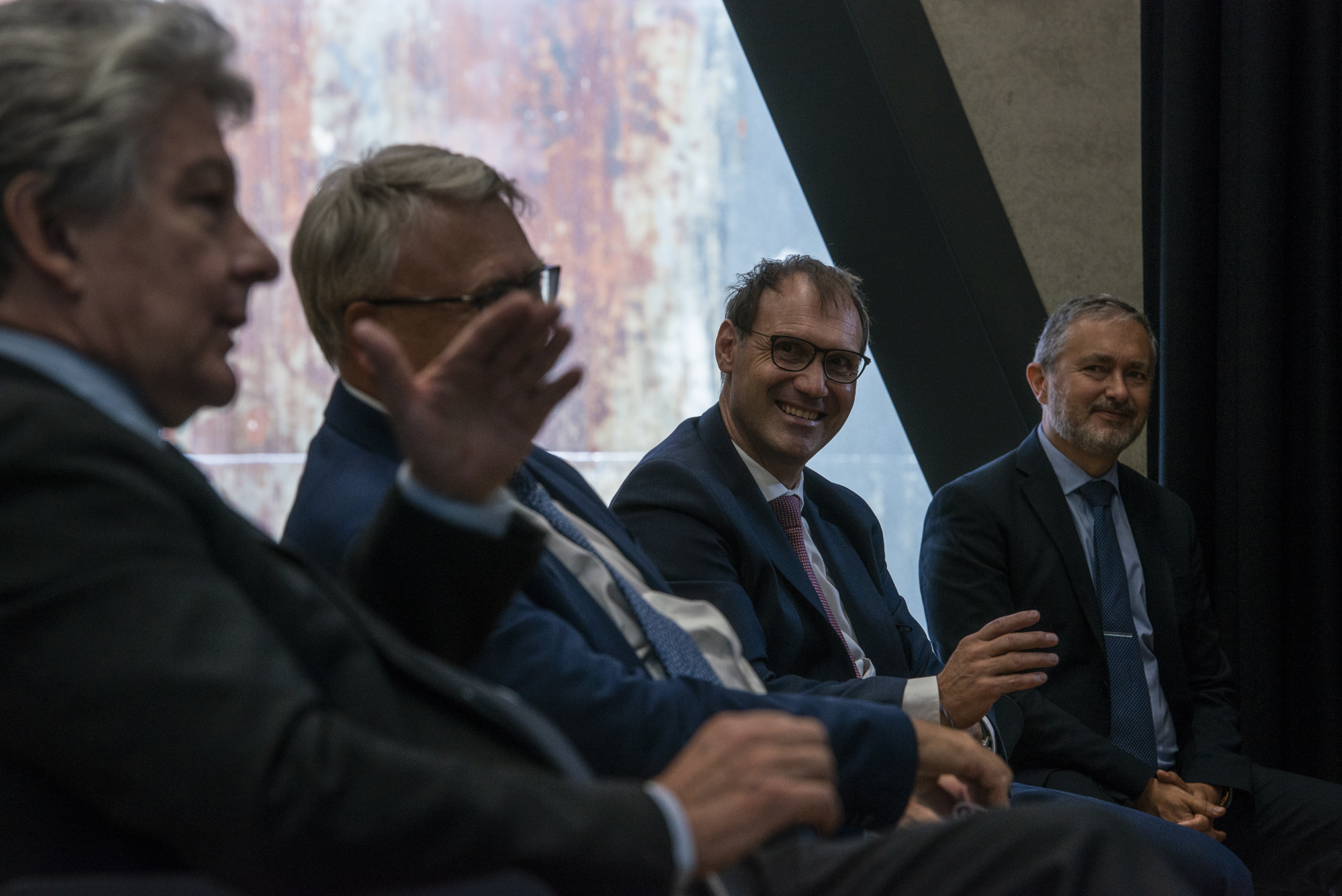 hierry Breton, Nicolas Schmit, Prof. Dr Jens Kreisel, Vice-recteur à la recherche de l'Université du Luxembourg et Prof. Dr Yves Le Traon