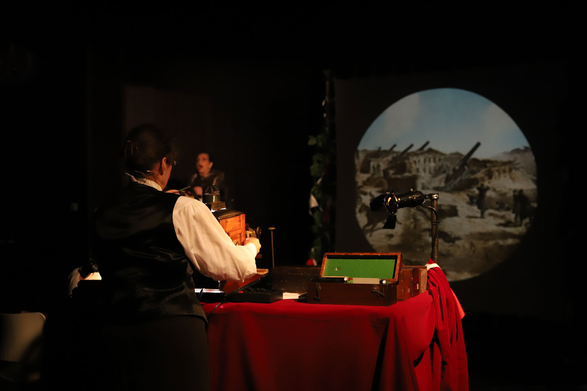 Forum Z Lost Memories of WW1. Magic Lantern show