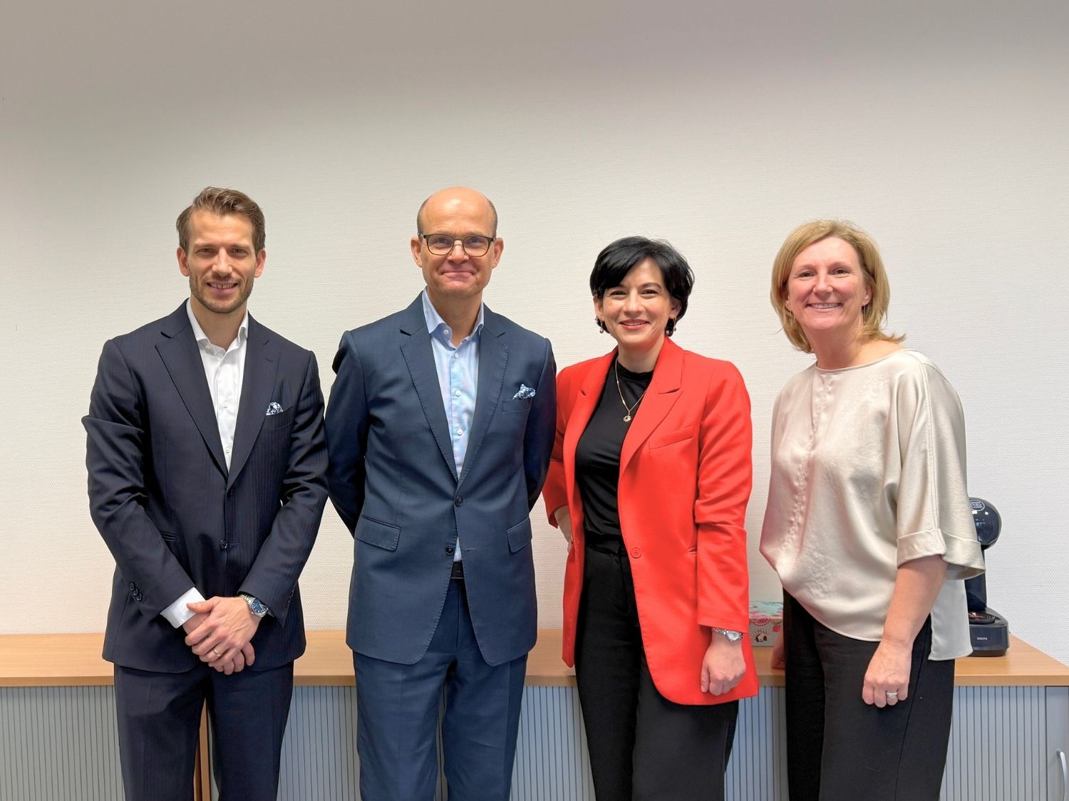 Microsoft Lingua SnT Executive Picture