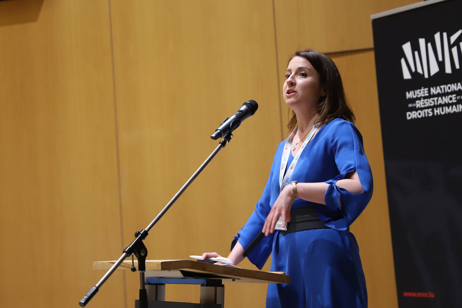 Forum Z Warlux Schifflange. Nina Janz presenting the WARLUX project