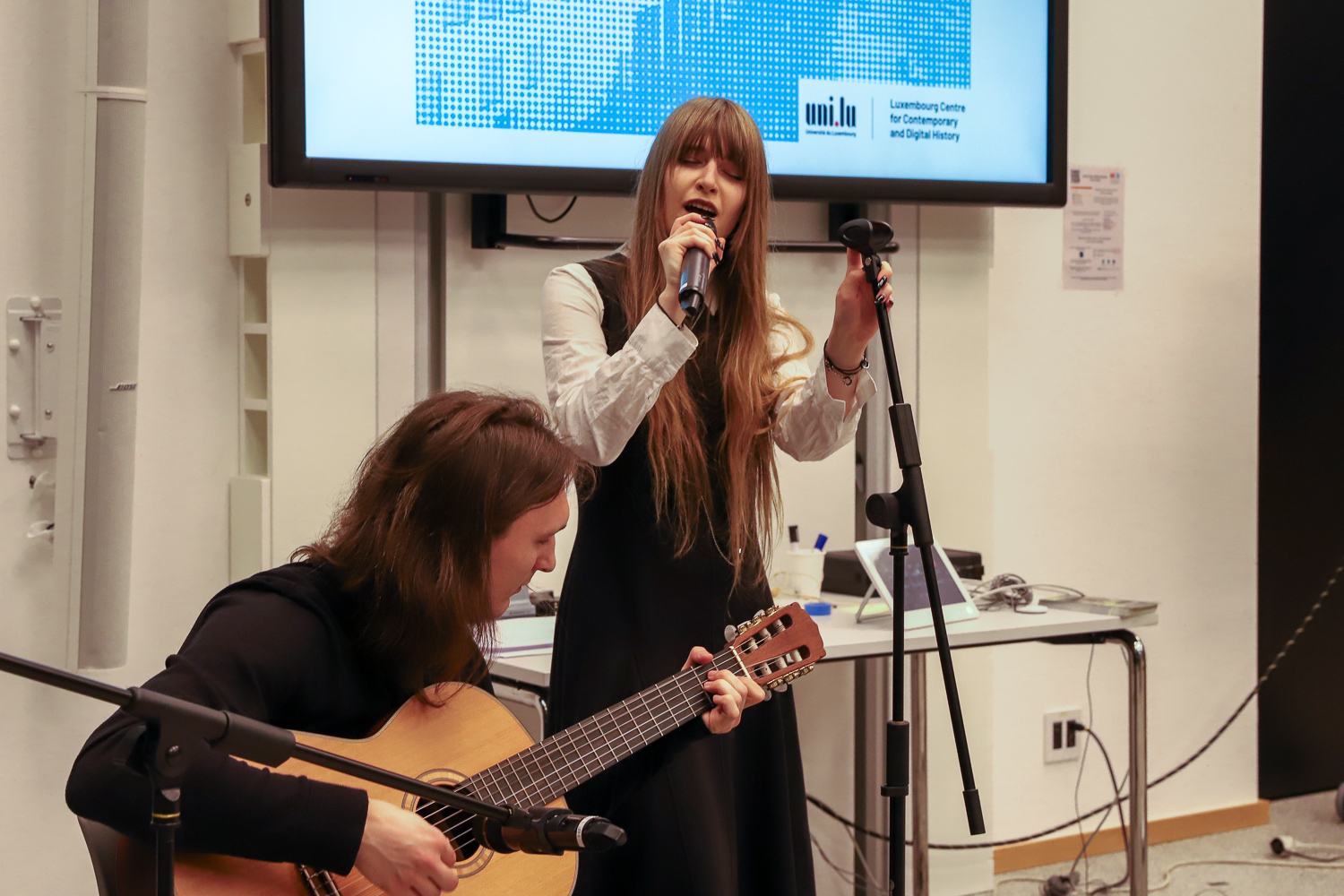 Musical intermezzos by Margaryta Aleksandrova and Serhii Pravdiuk
