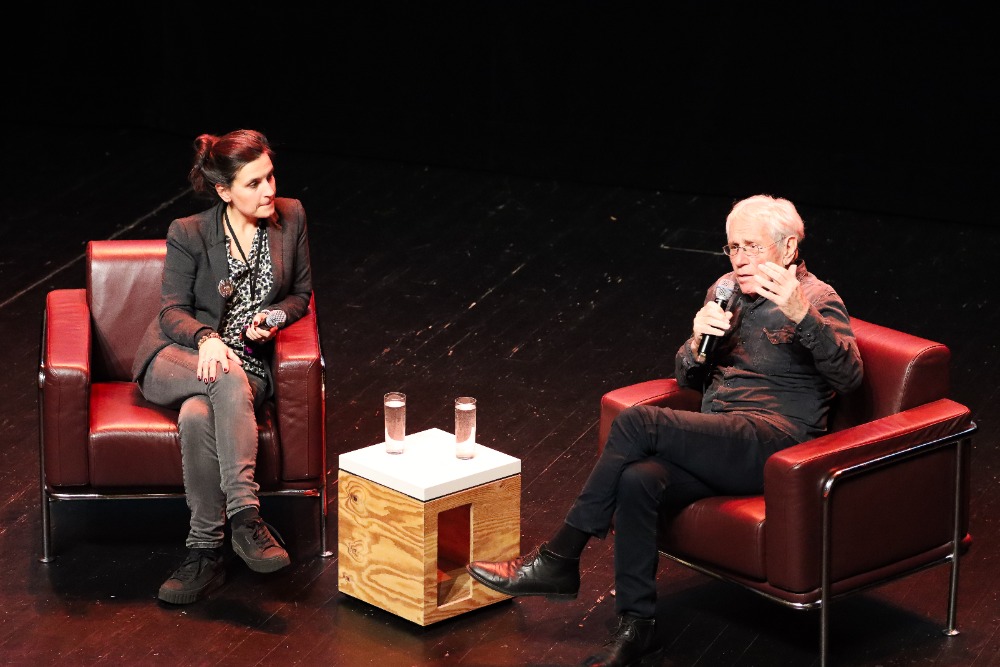 Conversation between Želimir Žilnik and Dora Komnenovic