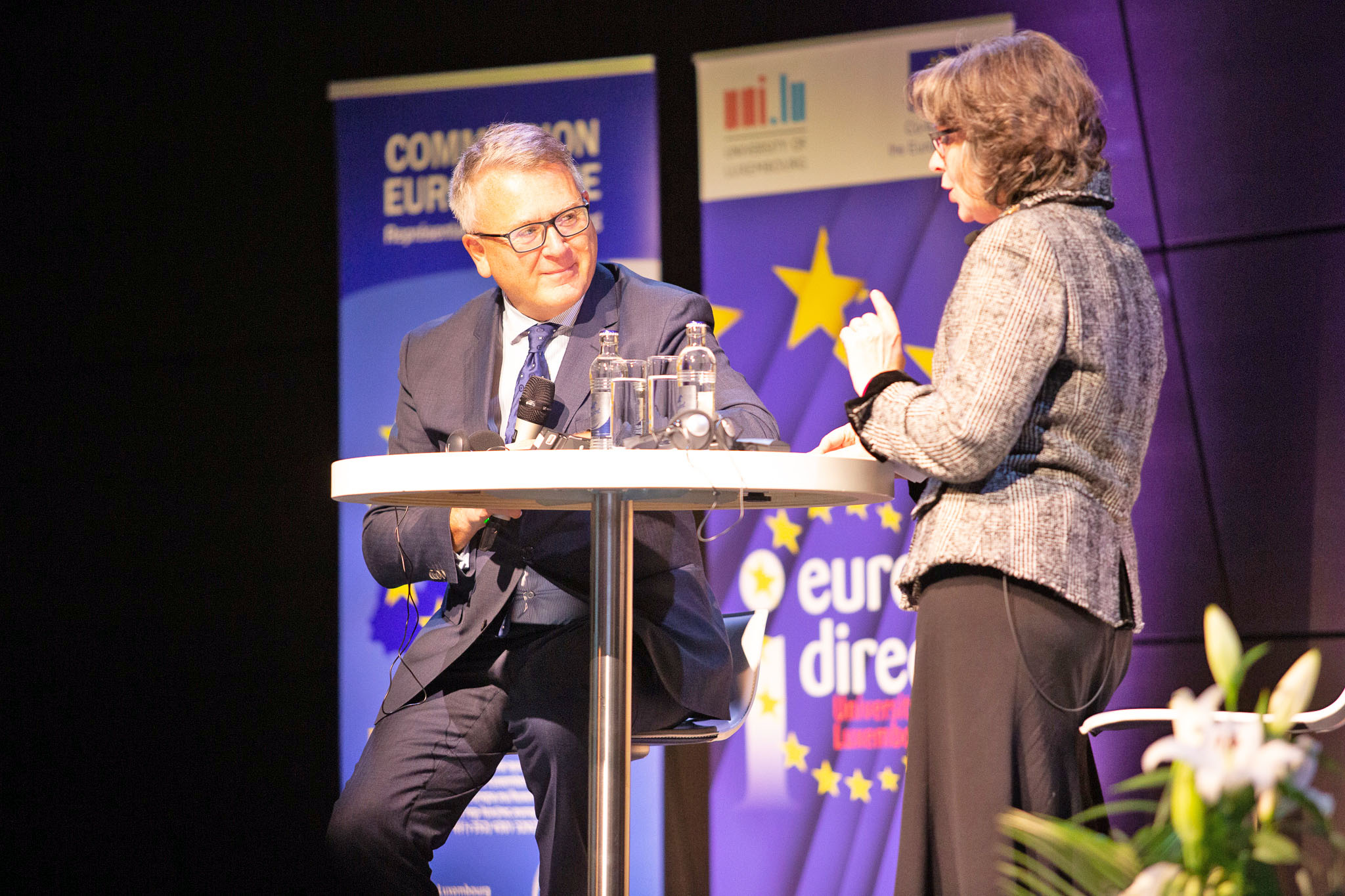 Nicolas Schmit, European Commissioner for Jobs and Social Rights, and Dr Elena Danescu, manager of the EDIC University of Luxembourg